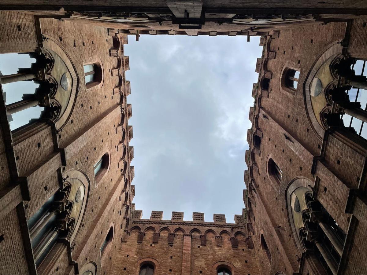 Corte Mascagni Siena Exterior foto